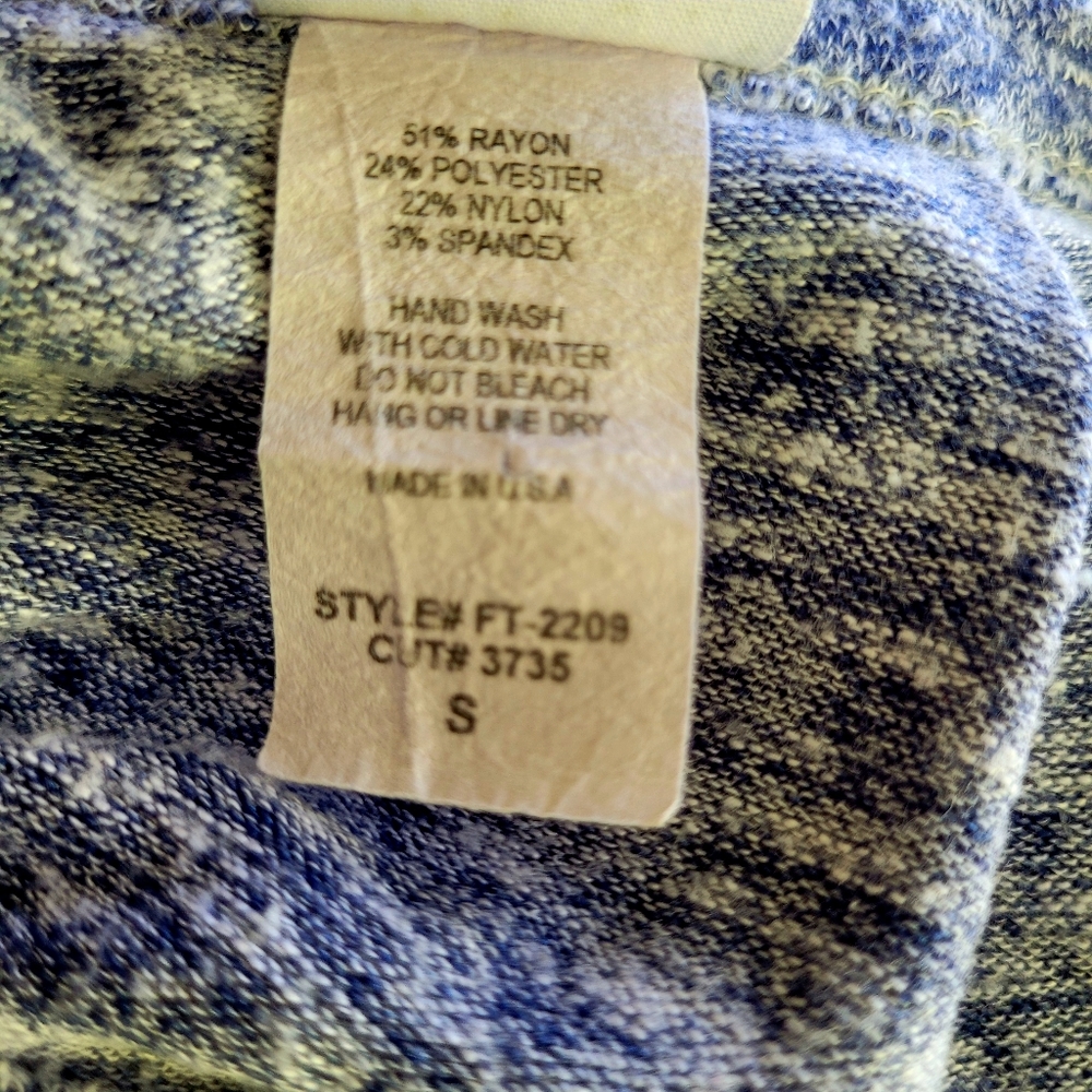 Freeloader Blue Top - Picture 7 of 7